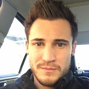 Meet your Posher, Matthew